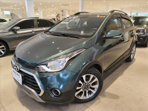HYUNDAI HB20X 1.6 16V STYLE FLEX 4P AUTOMÁTICO